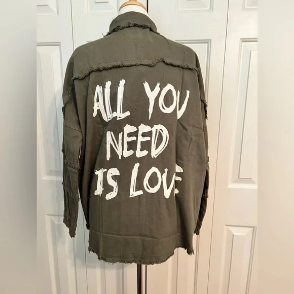 NWT Elan Dawn All You Need Is Love Distressed Jacket/Shacket Olive Green Medium - Picture 6 of 10